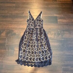 Gianni Bini - Black Lace Midi Dress - Small